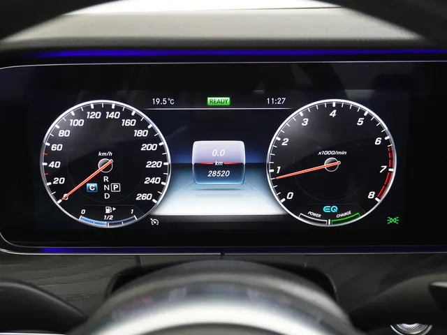 Mercedes-Benz E-Klasse 200 Sport Edition 2019 Benzine 27