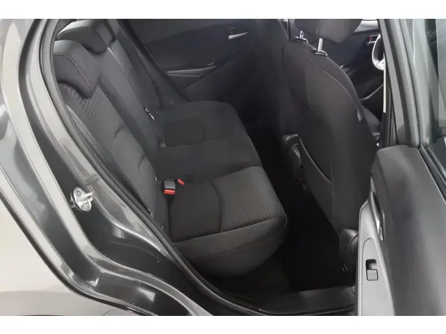 Mazda 2 1.5 90pk Dynamic+ 2018 Benzine 21