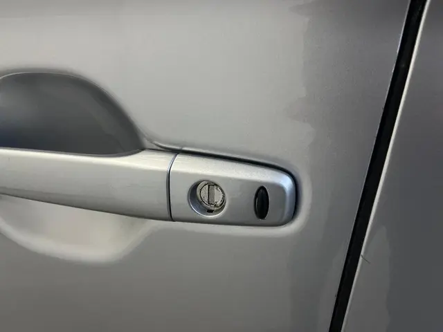 Mitsubishi Outlander 2.0 Connect Pro 2017 Benzine 28