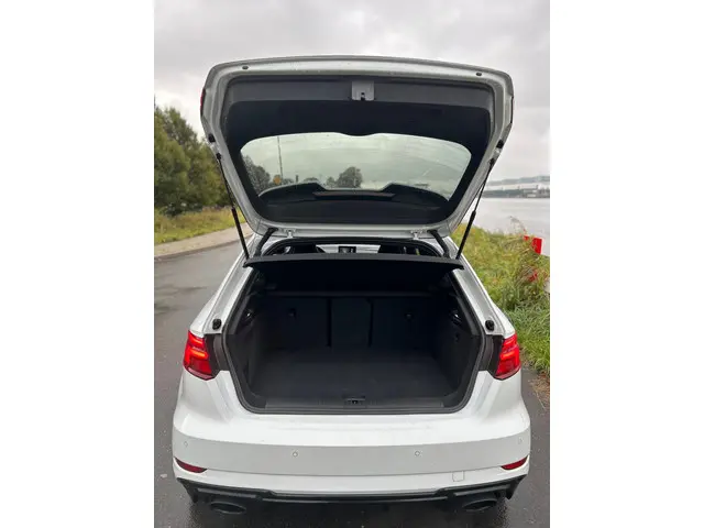 Audi RS3 A3 Sportback 2.5 TFSI quattro 2018 Benzine 29