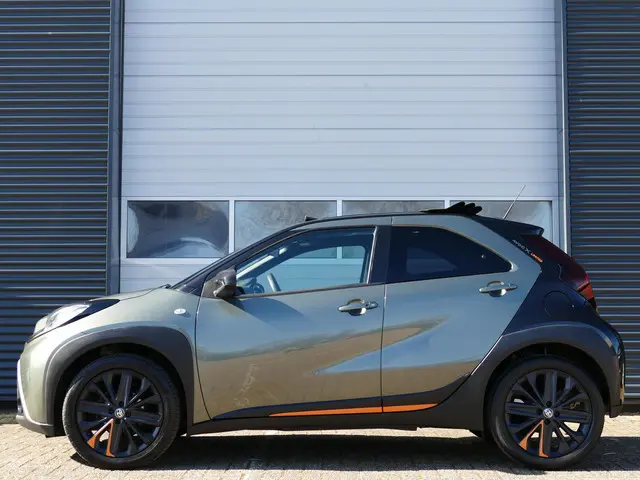 Toyota Aygo X 1.0 VVT-i S-CVT Limited 2022 Benzine 3