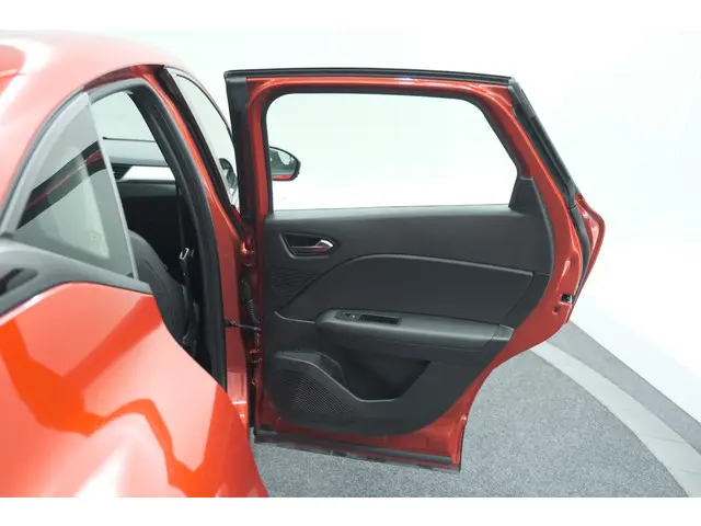 Renault Captur TCe 100 Zen 2021 Benzine 60