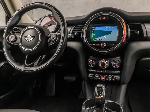 MINI Cooper Mini 1.5 Chili 2019 Benzine 7
