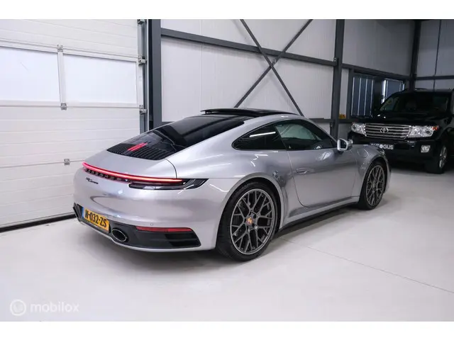 Porsche 911 3.0 Carrera 2020 Benzine 46