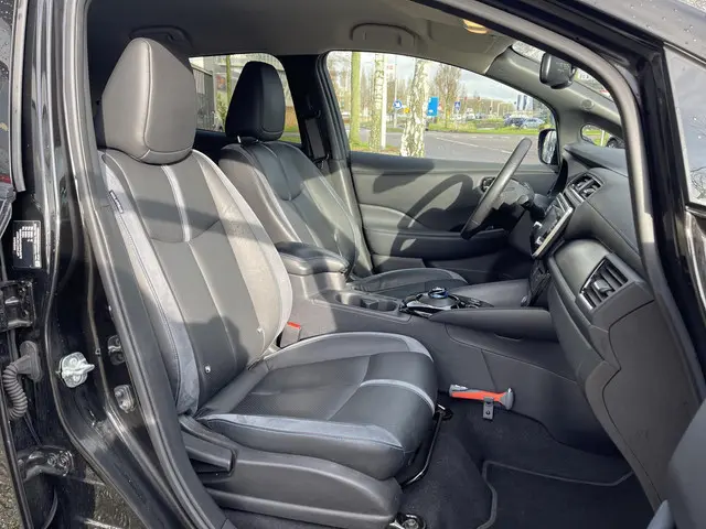 Nissan Leaf Tekna 40 kWh 2019 Elektrisch 11