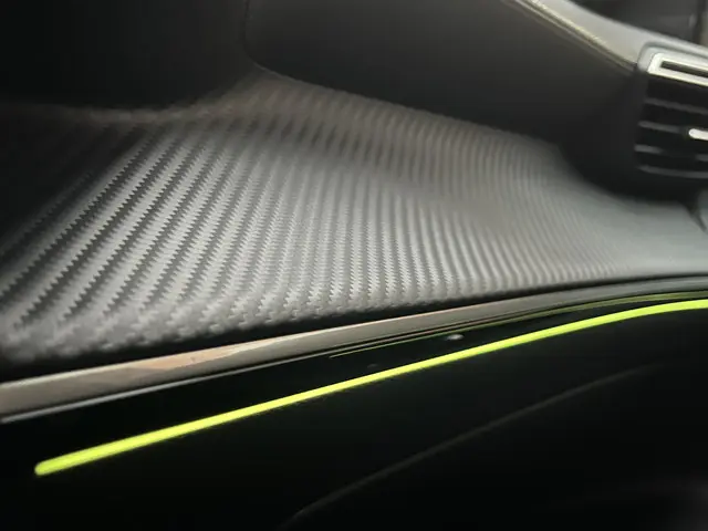 Peugeot e-2008 EV GT 54 kWh Automaat 2024 Elektrisch 26