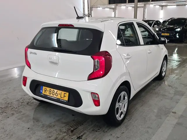 Kia Picanto 1.0 ComfortLine 2022 Benzine 8