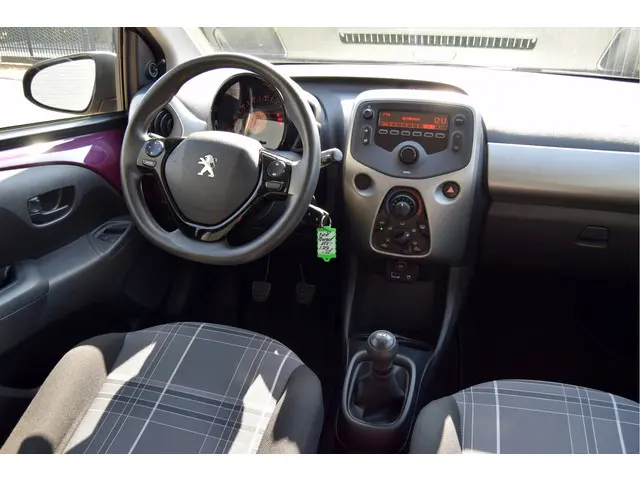 Peugeot 108 1.0 e-VTi Blue Lion Cool 2016 Benzine 15