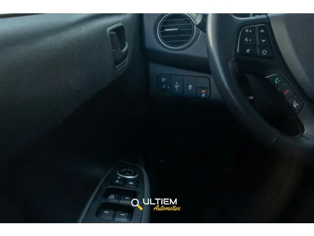 Hyundai i10 1.0i Passion 2016 Benzine 17