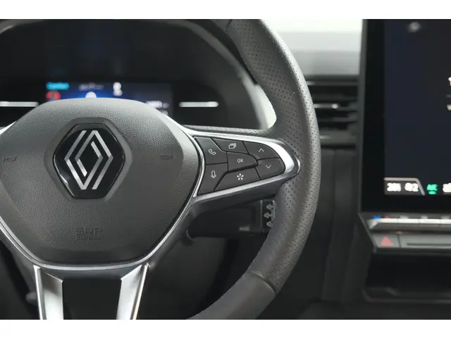 Renault Captur Mild Hybrid 160 Techno 2025 Benzine 31