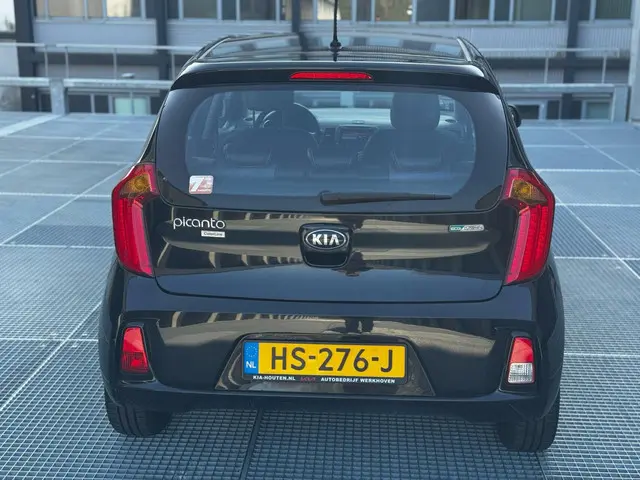 Kia Picanto 1.2 CVVT DynamicLine 2015 Benzine 7