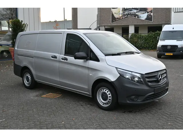 Mercedes-Benz Vito 114 CDI L2 2021 Diesel 10