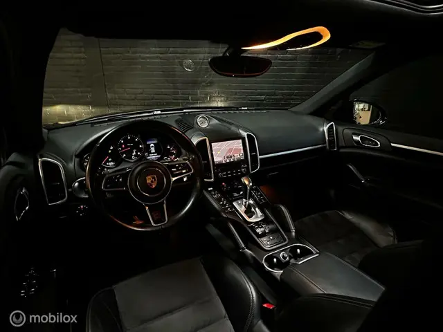 Porsche Cayenne 3.0 D Platinum Edition 2017 Diesel 14