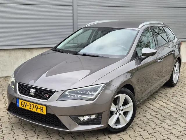 SEAT Leon ST 1.4 EcoTSI FR Connect 2016 Benzine 64