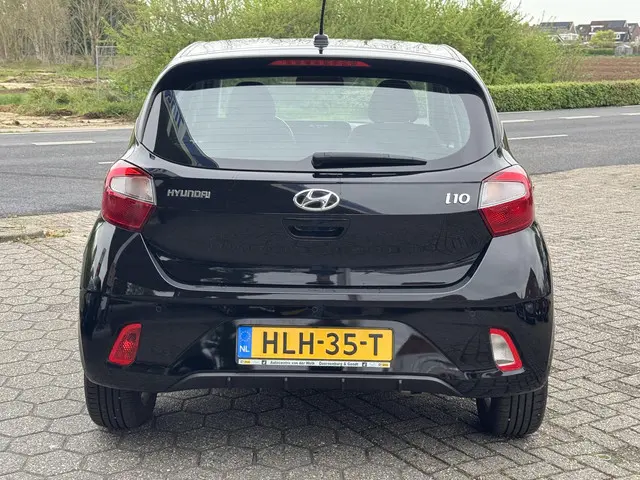 Hyundai i10 1.0 Comfort 5-zits 2022 Benzine 6