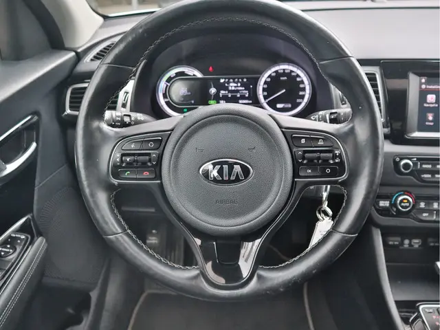 Kia Niro 1.6 GDi Hybrid Edition 2018 Hybride Benzine 8