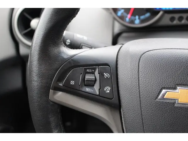 Chevrolet Aveo 1.6 2012 Benzine 13