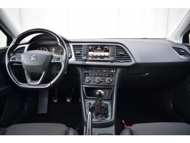 SEAT Leon Sportstourer ST 1.4 TSI 150pk FR 2016 Benzine 6