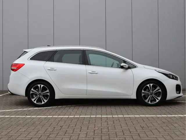 Kia cee'd Sportswagon 1.0 T-GDi GT-Line 2018 Benzine 18