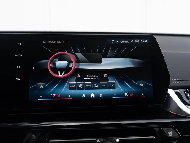 BMW X1 xDrive23i 2025 Benzine 43