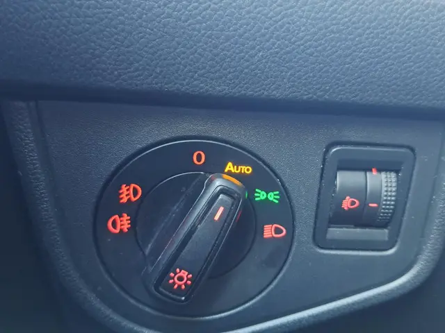 Volkswagen Polo 1.0 TSI Comfortline 2021 Benzine 13