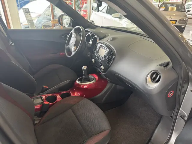 Nissan Juke 1.6 Acenta 2012 Benzine 11