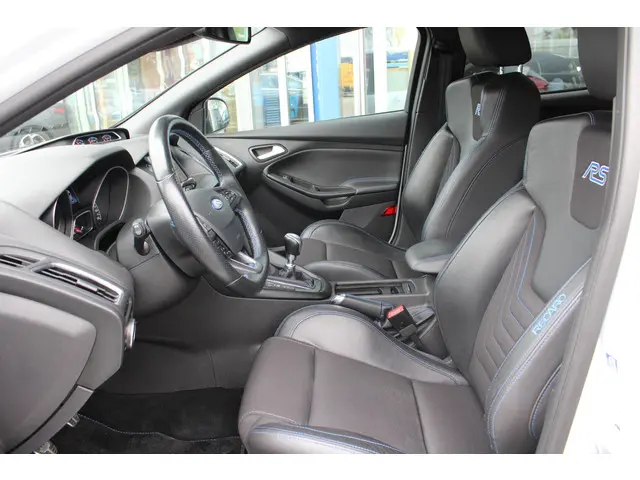 Ford Focus 2.3 RS 2018 Benzine 8