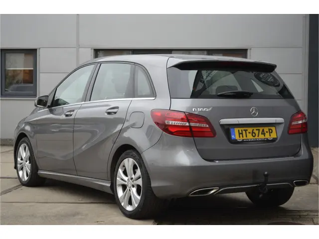 Mercedes-Benz B-Klasse 180 Ambition 2016 Benzine 8