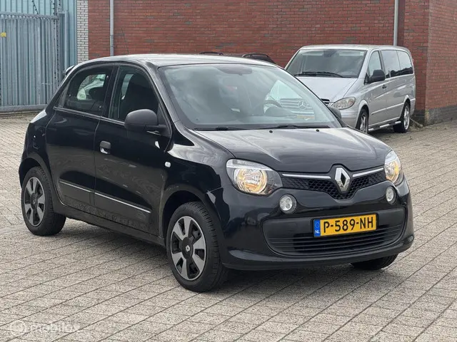 Renault Twingo 1.0 BENZINE 2015 Benzine 8