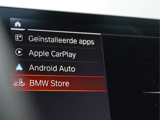 BMW 1 Serie 118i Business Edition 2022 Benzine 40