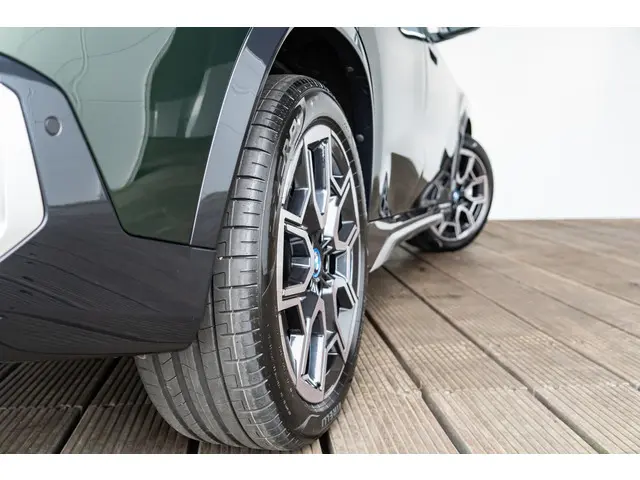 BMW iX1 IX1 xDrive30 2024 Elektrisch 29