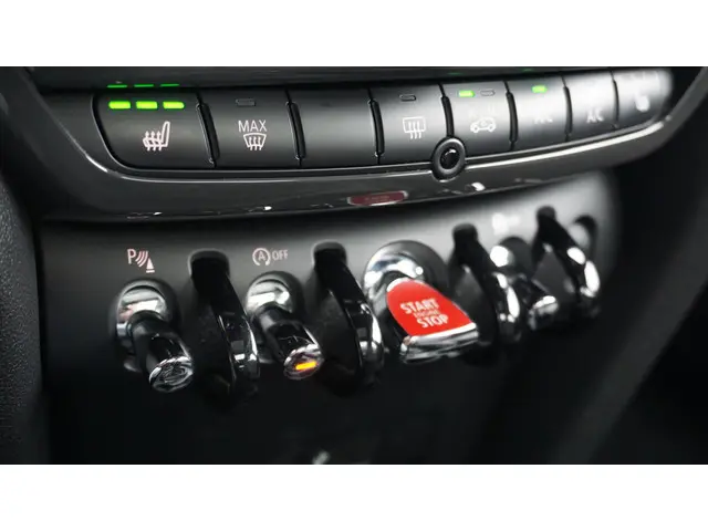 MINI Countryman 1.5 136pk Automaat Cooper 2021 Benzine 26