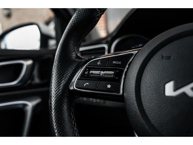 Kia Ceed Sportswagon 1.5 T-GDi GT-LINE 2022 Benzine 46