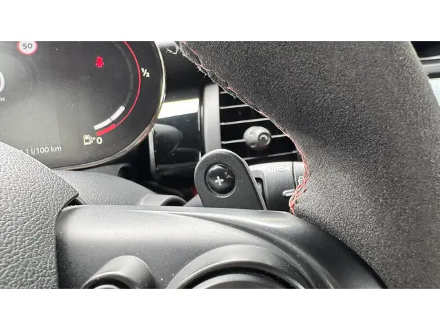 MINI Cooper Mini 2.0 John Works 2015 Benzine 24