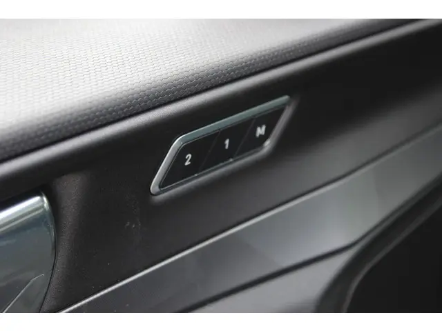 Lynk & Co 01 1.5 Schuifdak enz,enz, 2021 Hybride Benzine 24