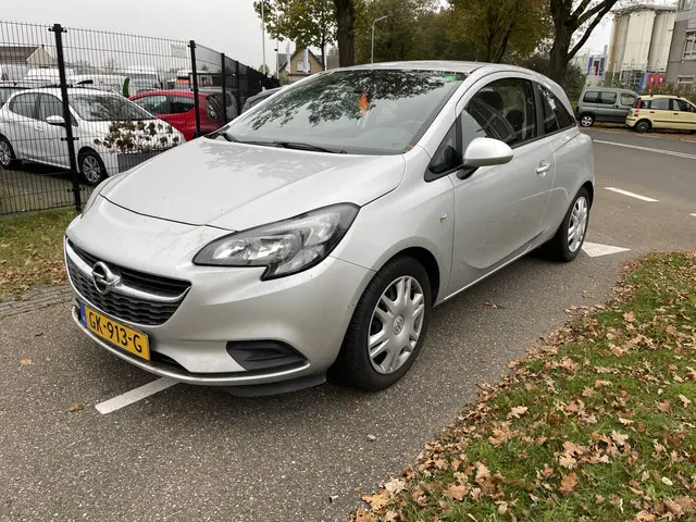 Opel Corsa-e 1.0 Turbo Business+ 2015 Benzine 4