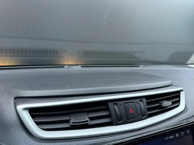 Nissan QASHQAI 1.2 Acenta 2014 Benzine 46