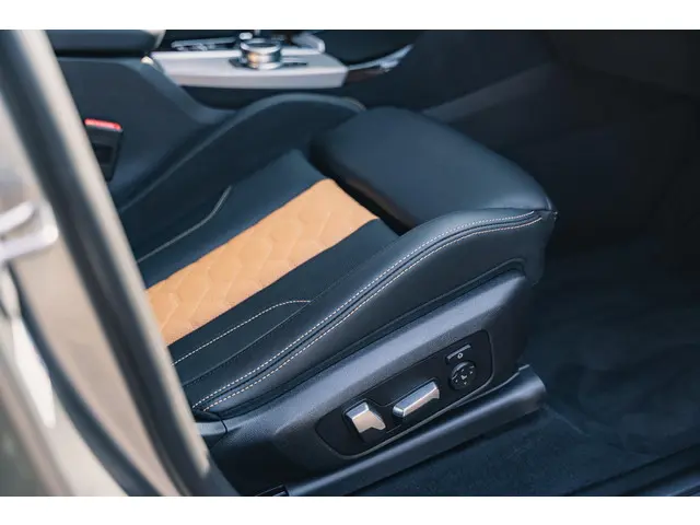 BMW X4 M Competition 2020 Benzine 48