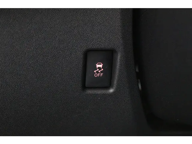 Toyota Aygo 1.0 VVT-i x-play 2022 Benzine 29