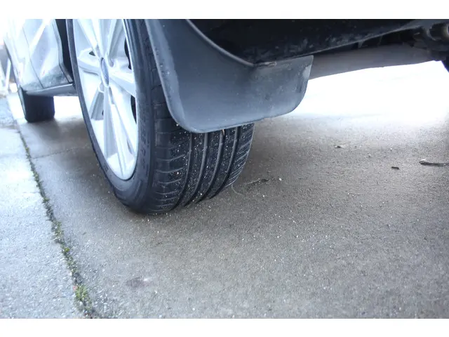 Ford B-MAX 1.0 EcoBoost 126 Pk Titanium 2018 Benzine 22