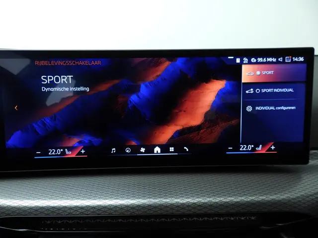 BMW 3 Serie Sedan 318i 2025 Benzine 36