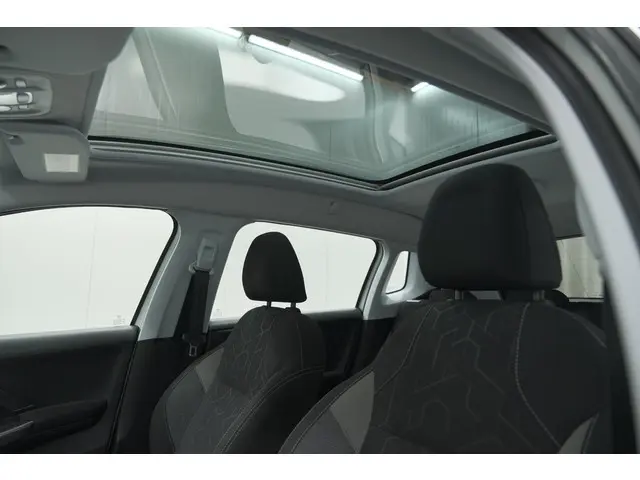 Peugeot 2008 PureTech 110 Blue Lion 2017 Benzine 54