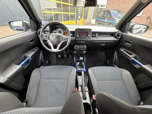 Suzuki Ignis 1.2 Smart Hybrid Comfort 2021 Benzine 17