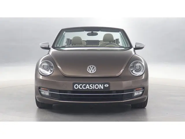 Volkswagen Beetle 2.0 TDI 140pk Design 2013 Diesel 11