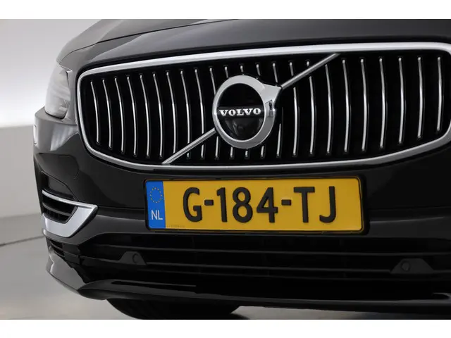 Volvo S90 2.0 T8 AWD Inscription 2018 Hybride Benzine 36