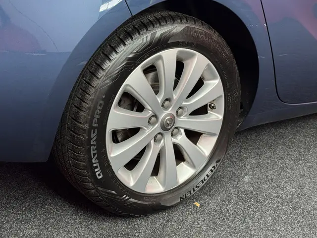 Opel Zafira 1.4 Turbo Business Executive 2017 Benzine 19