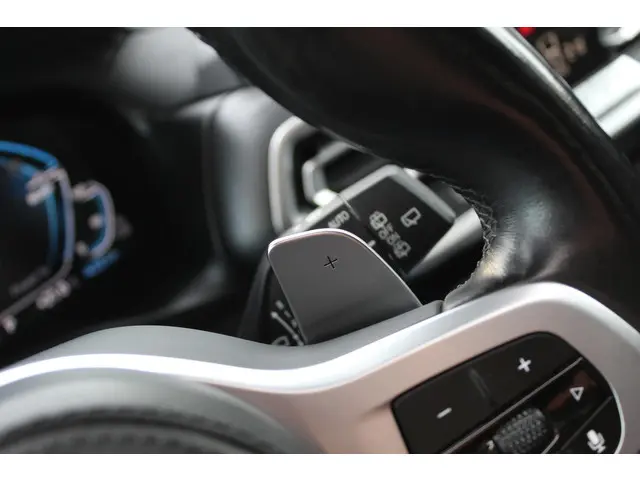 BMW X3 xDrive30e High Executive 2022 Hybride Benzine 25