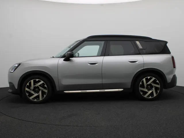 MINI Countryman E 2024 Elektrisch 4