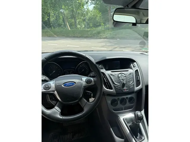 Ford Focus Wagon 1.0 EcoBoost Edition 2013 Benzine 13