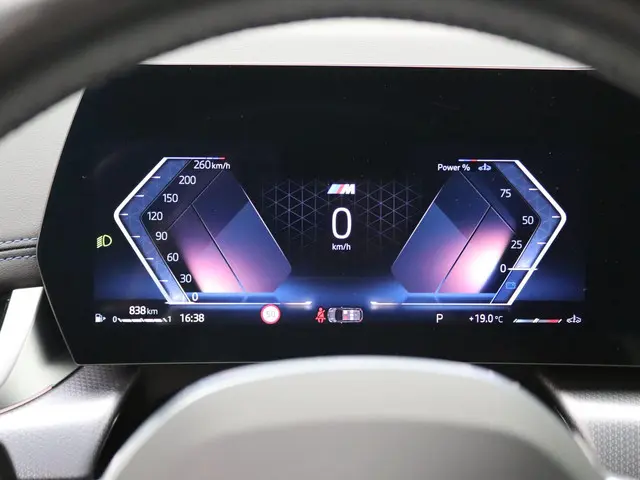 BMW 2 Serie Active Tourer 220i 2025 Benzine 18